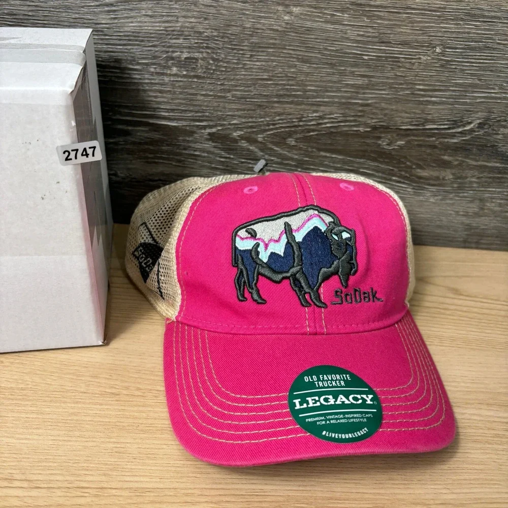 SoOak Hat‎ Cap Snap Back Womens Pink Legacy Adjustable NWT